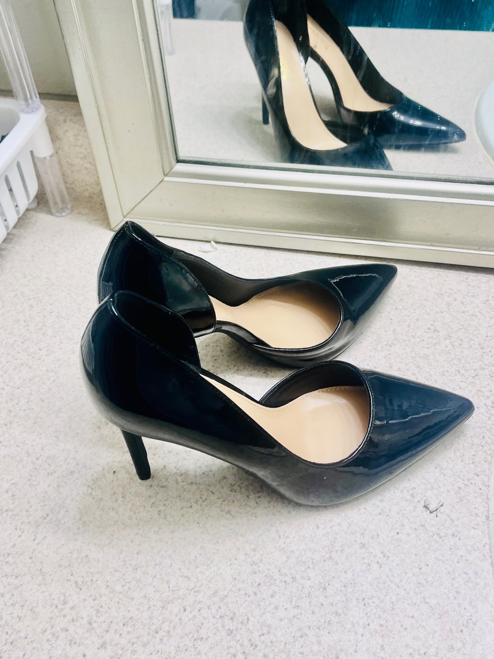 Shoe Dazzle Glossy Black Pointed-Toe Stiletto Pumps